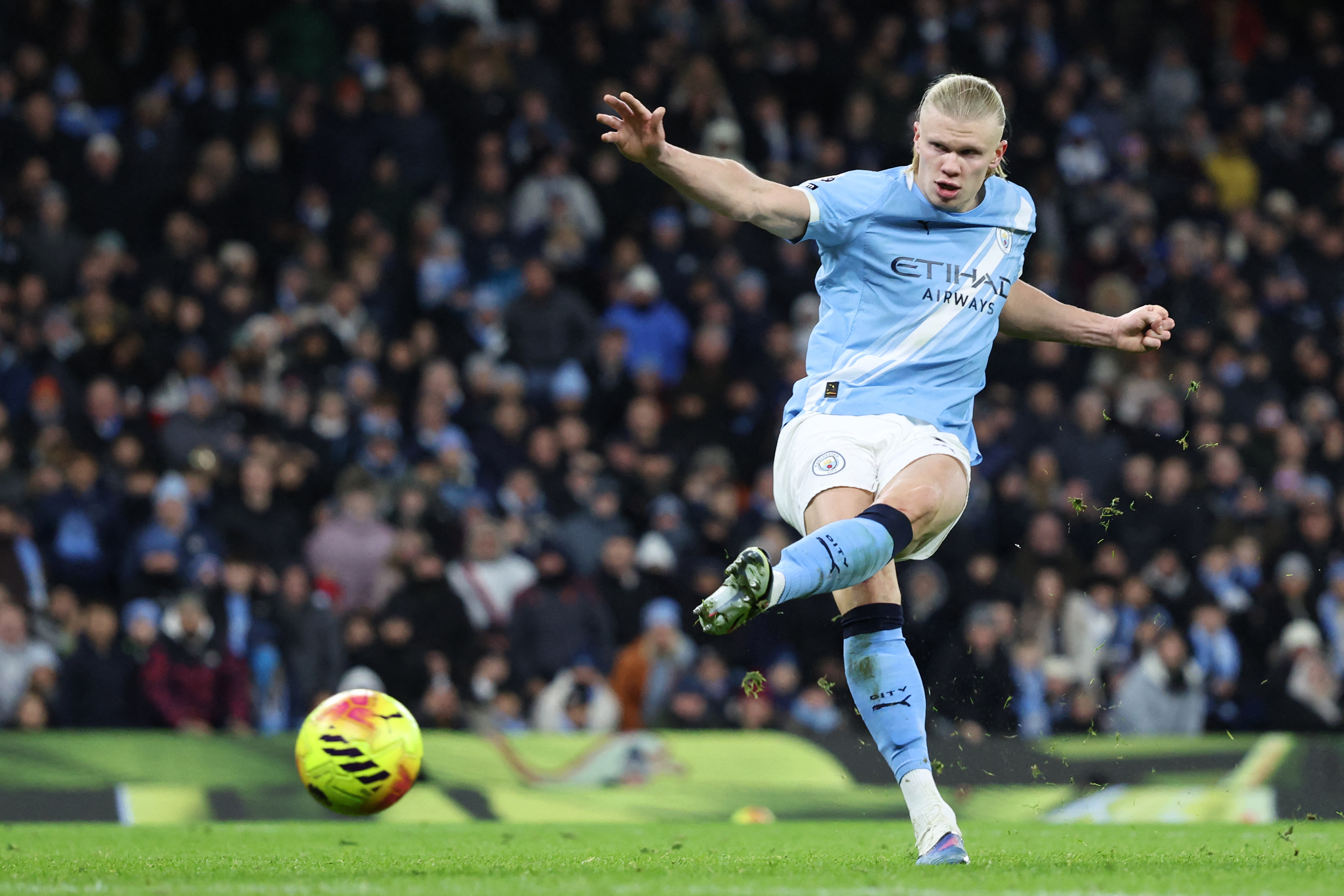 英超》曼城憾平布萊頓、英超爭冠之路再受阻　阿斯頓維拉也遭逼和