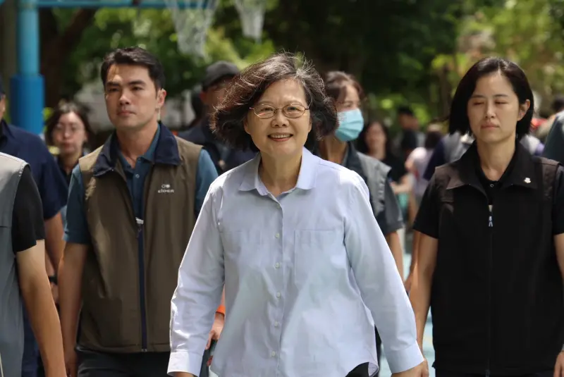 被蔡英文海巡！舞者秀新髮型獲1總統級認證