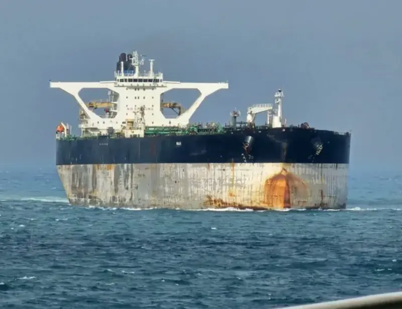 掛俄國國旗也沒用！美國於北大西洋扣押油輪