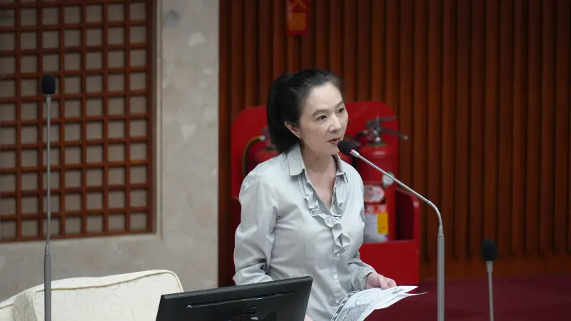 應曉薇聲援黃呂錦茹！轟鍾小平官威太大