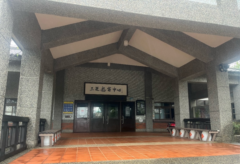 三芝遊客中心耗資1700萬淪「空館」...