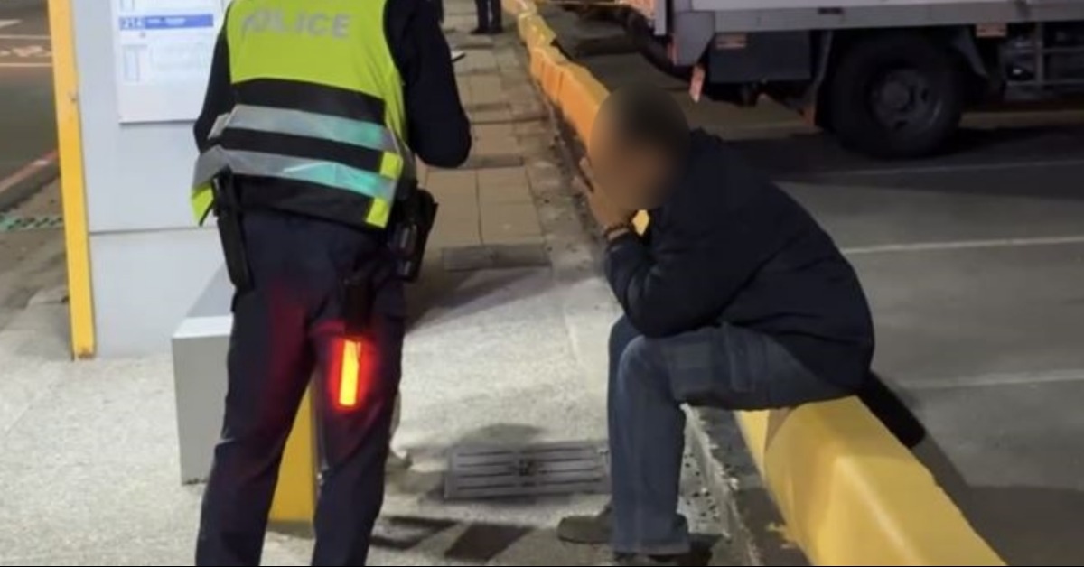 跨年夜死亡車禍！騎士遭輾斃 大貨車駕駛：已經開很慢了