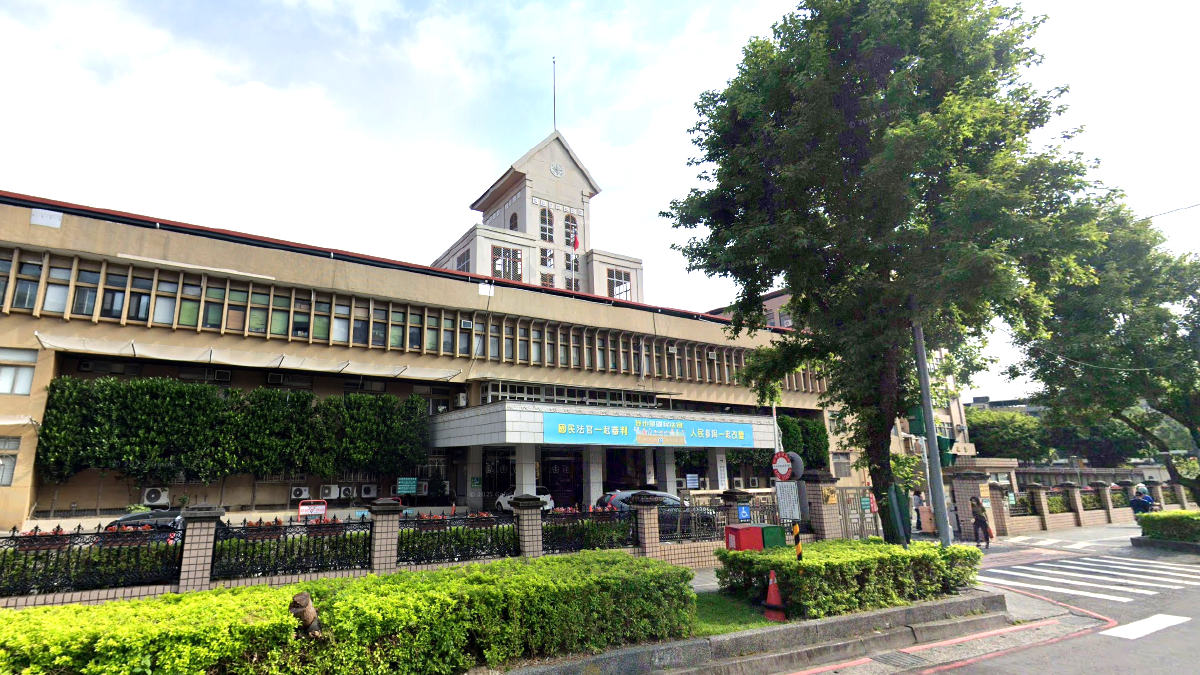 效仿張文！無業男Dcard揚言「想打扮成小丑殺人」遭逮　新北檢押8日火起訴