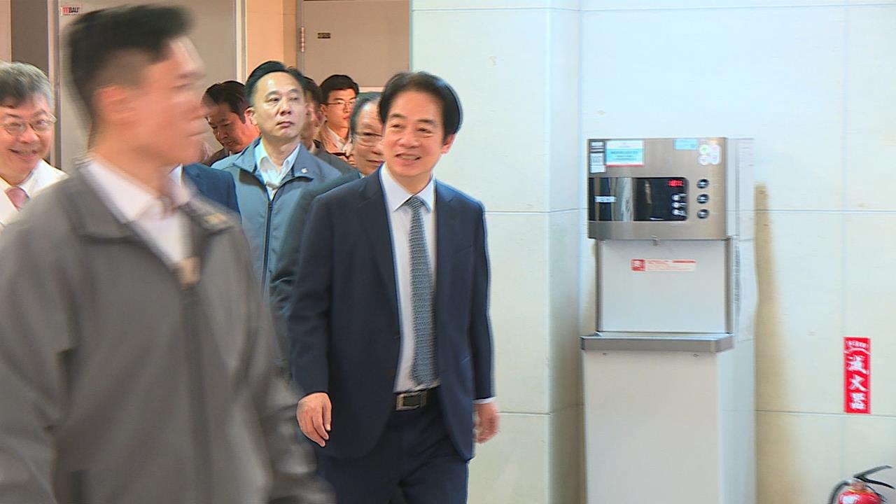 訓話藍委？　鄭麗文傳聞金主＂CK楊＂籲面對美國要硬起來