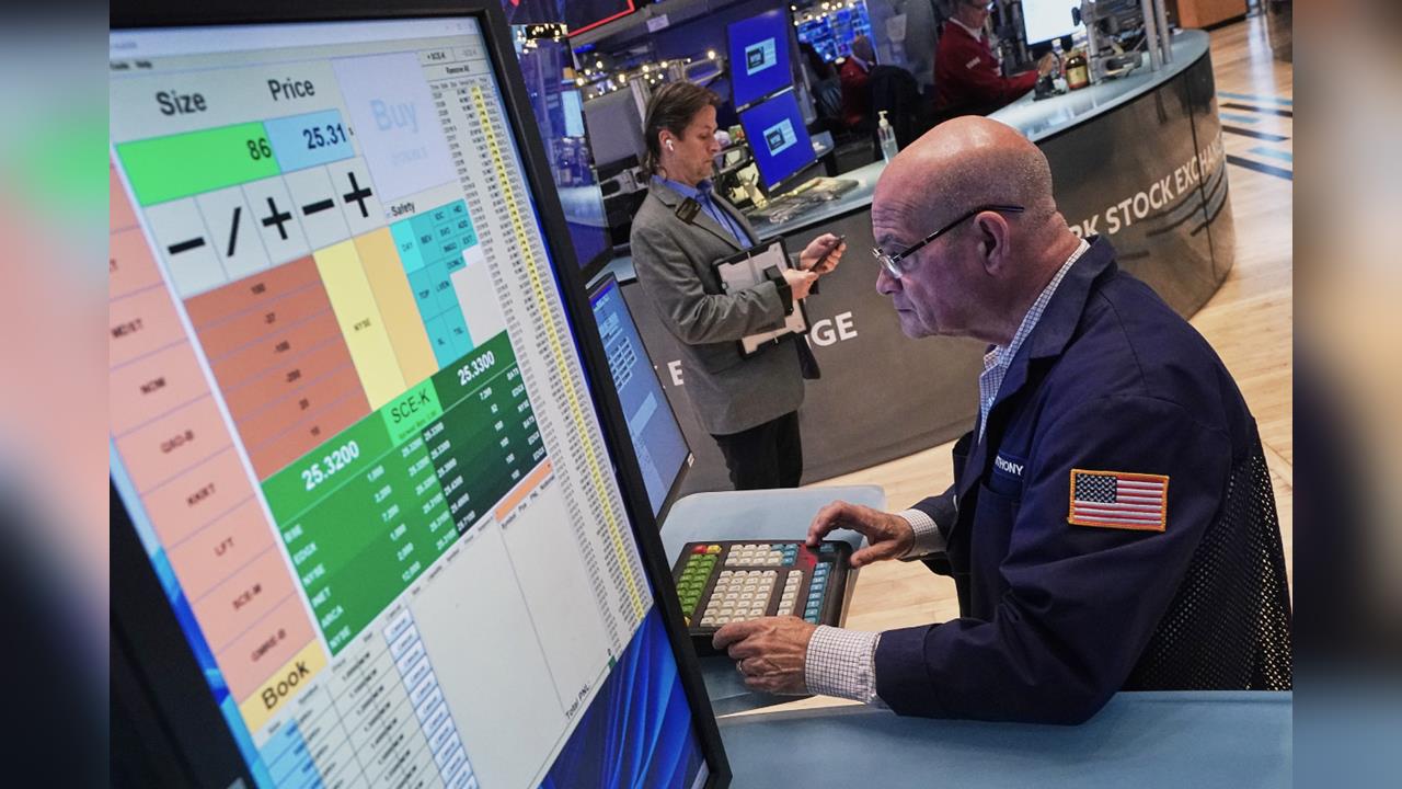 美股封關行情未現「全面收黑」！AI題材持續推動　2025全年繳亮眼漲幅