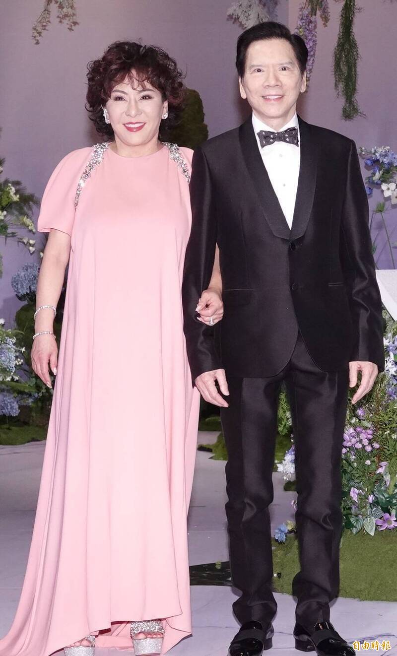 向太爆料大佬最愛2特質女人 語重心長：千萬不能當花瓶