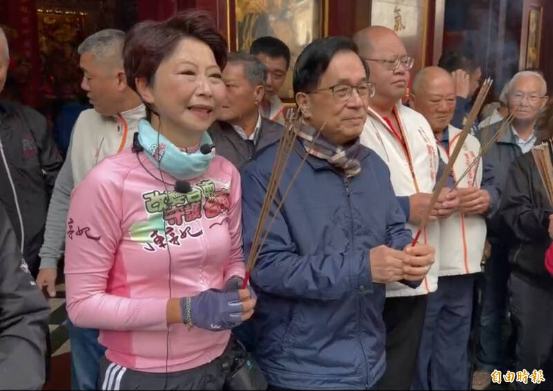 陳亭妃鐵馬行動前進關廟巧遇 陳水扁：盼台南400年出現首位女市長