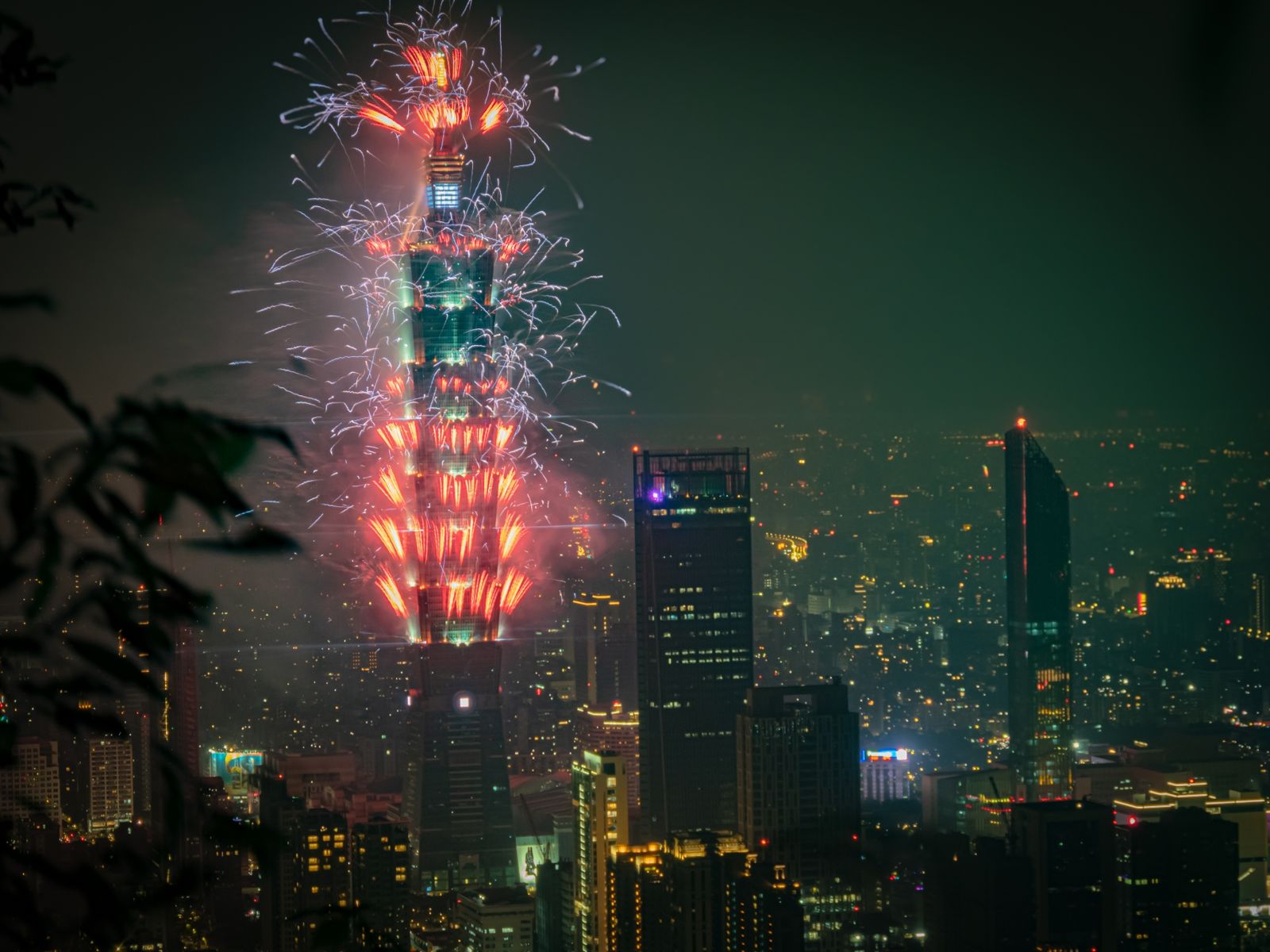 歲末降溫、人潮多！醫提醒跨年夜小心「一事」　無痛狂歡4撇步報你知