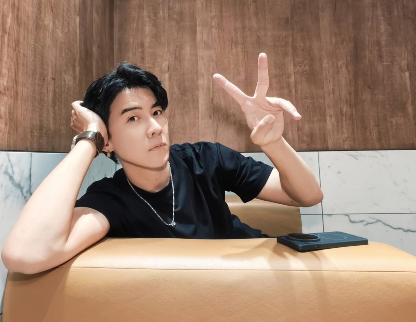 悄悄當媽咪／與董事千金結婚卻爆有11歲兒子　昔日男偶像認了「與前女友共同扶養」