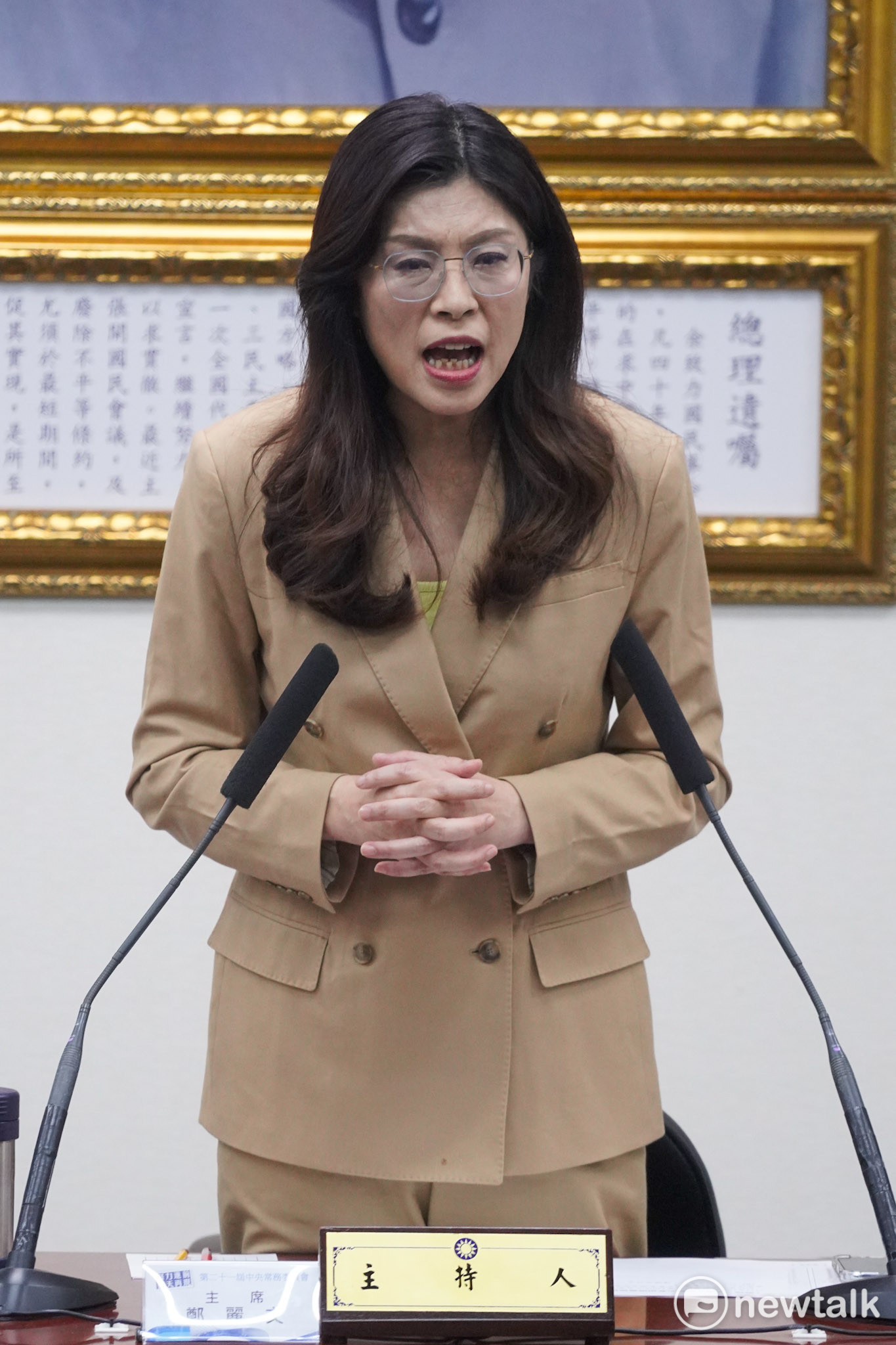 柯文哲long stay嘉義市替張啓楷操盤　鄭麗文：藍白一定會協調