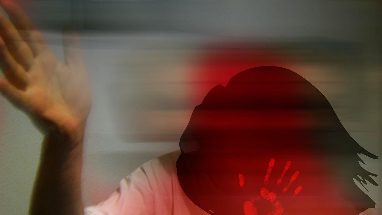 幼教女師失控「猛搧幼兒巴掌」害他噴鼻血！1原因須入監…不得易科罰金