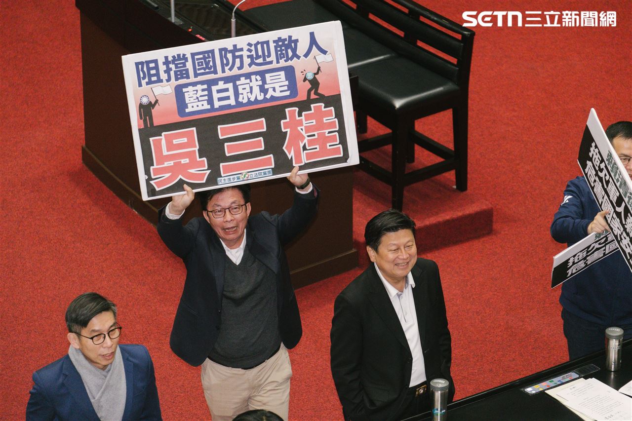 快訊／藍白又封殺！綠營立院院會提案審總預算　50：59票遭否決