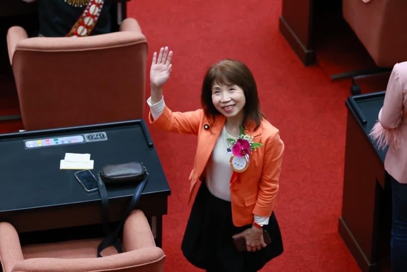 陳昭姿為什麼可以留下來？！前民眾黨核心爆：不斷去「盧」柯文哲