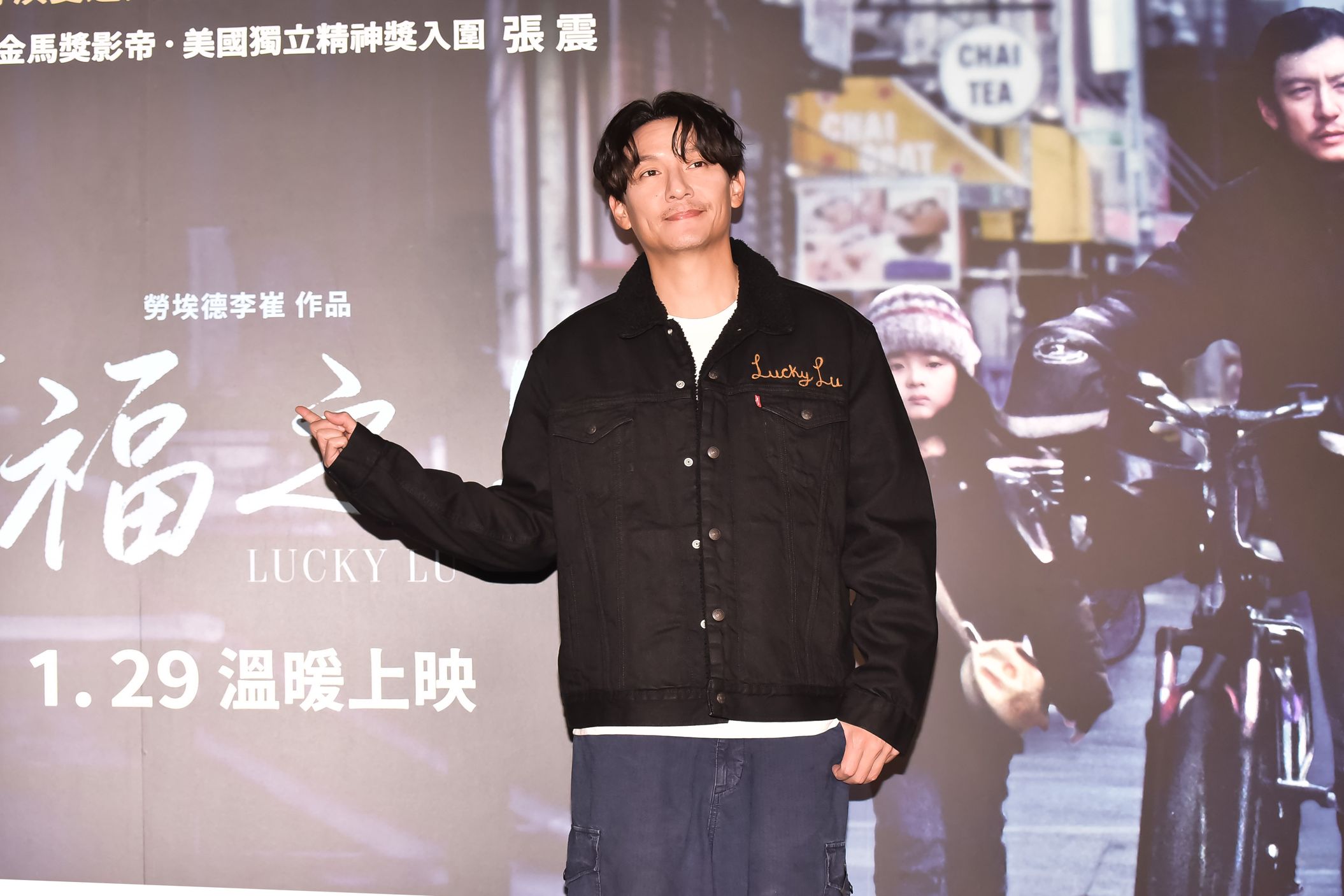 金馬主席張震 邀韓星來台.提及張國柱引入行. ：「爸爸比厲害」