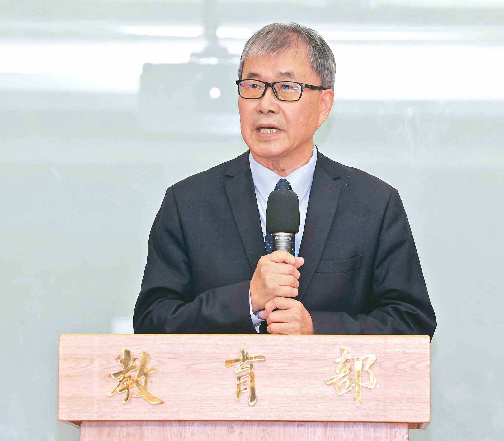 北京列劉世芳、鄭英耀「台獨頑固分子」 徵集違法犯罪線索