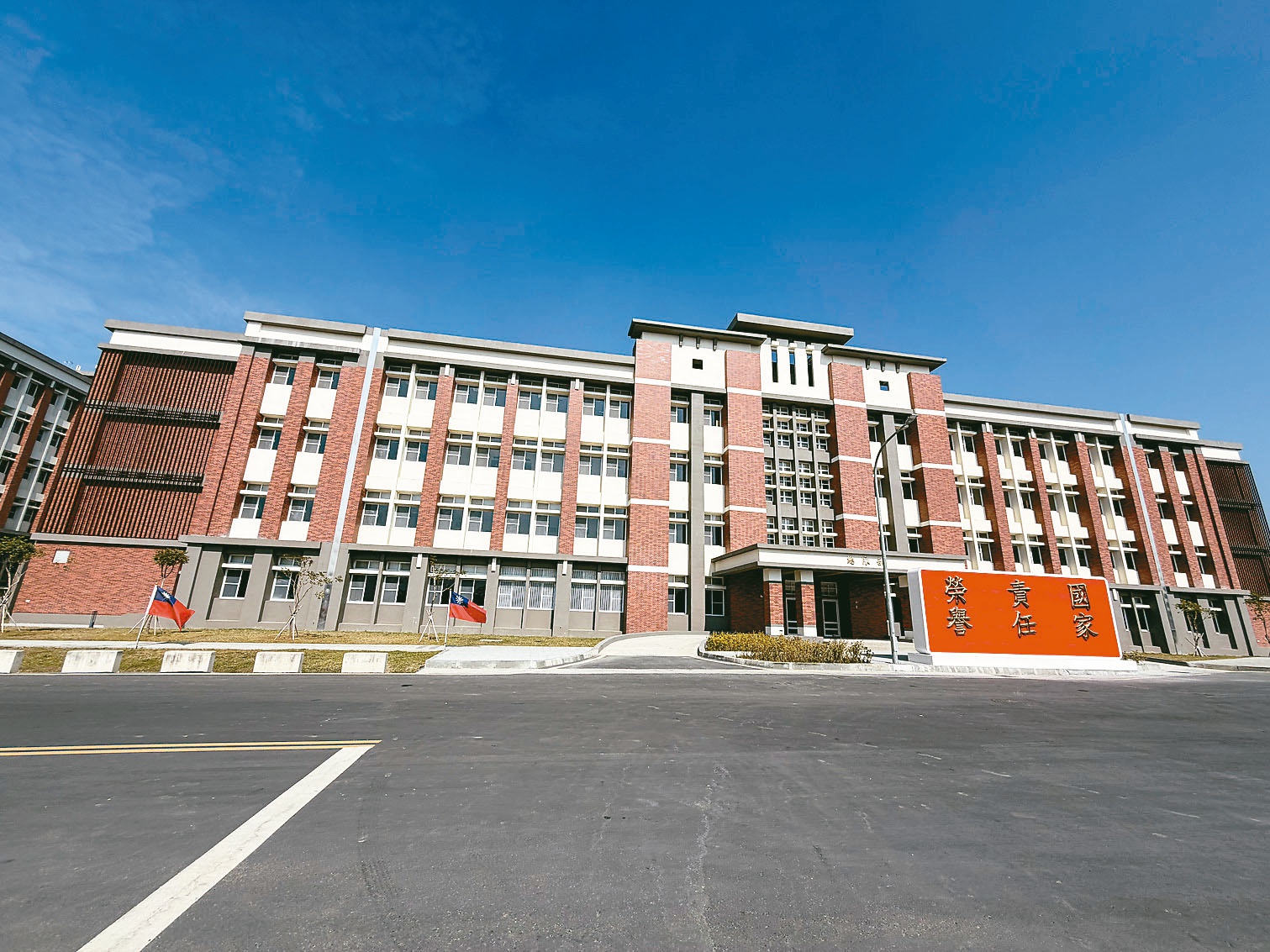 估將進駐2600人！台南關廟「砲校」啟用 賴總統：創造5贏