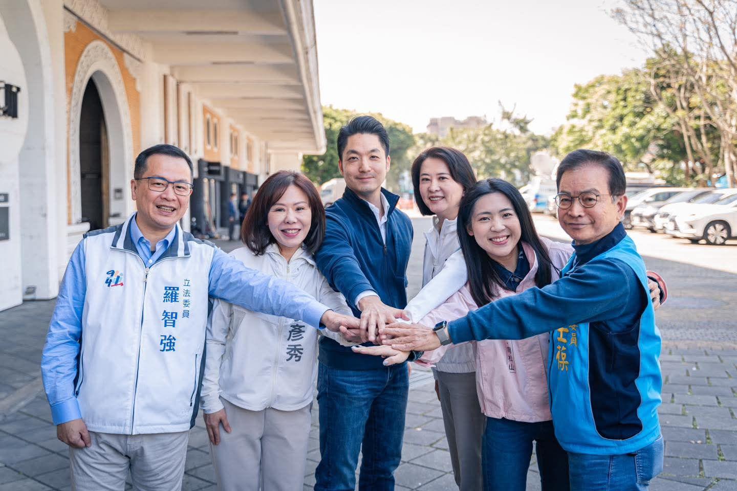 青鳥女神開地圖砲！轟選羅智強、王鴻薇、徐巧芯沒水準「靠爸媽住台北還投藍白該滾」