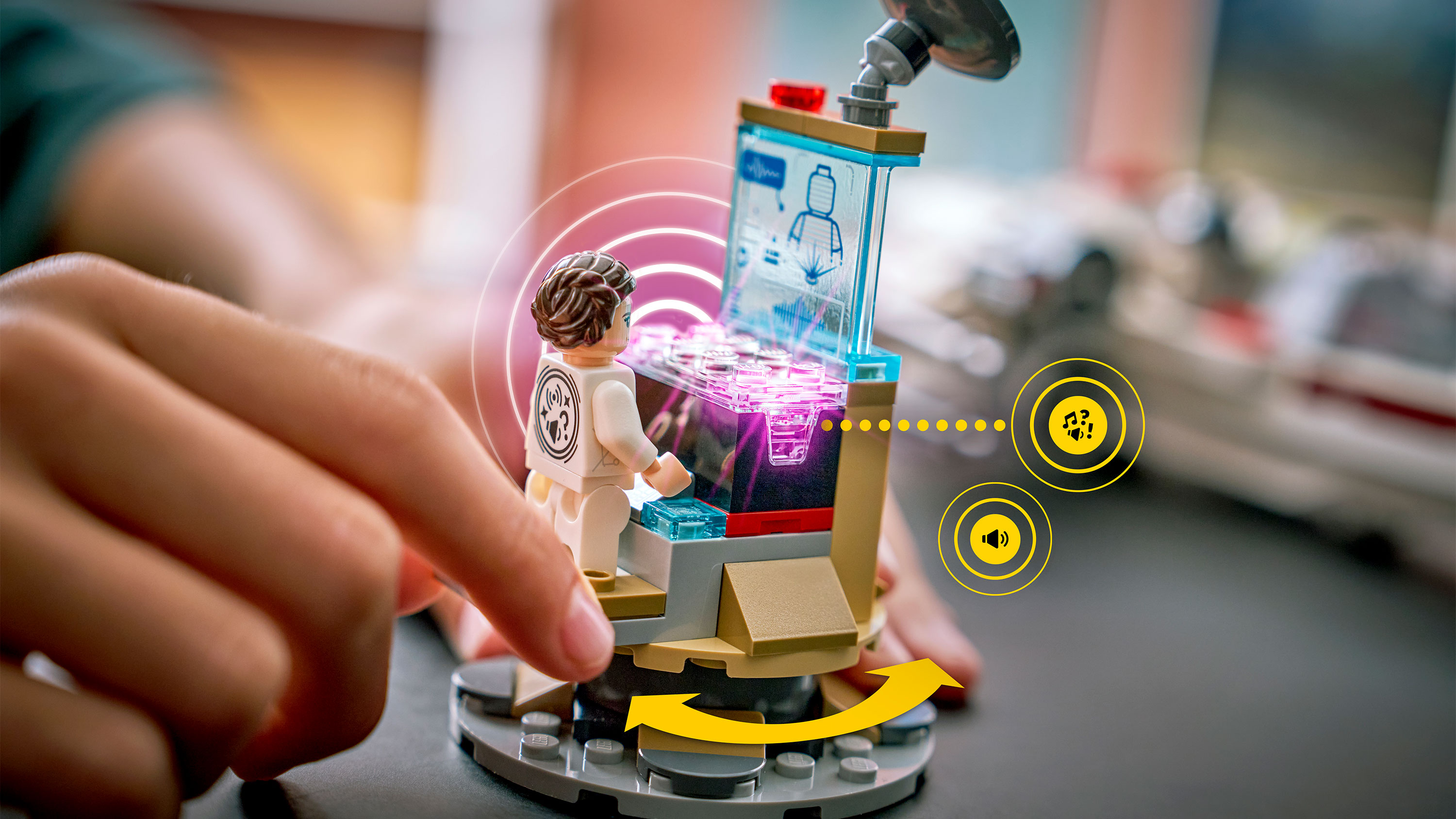 樂高積木會發聲、發光互動！LEGO SMART Play 革命性登場！智能積木讓 Star Wars 戰機發聲互動，無需屏幕也能玩出新高度｜CES 2026