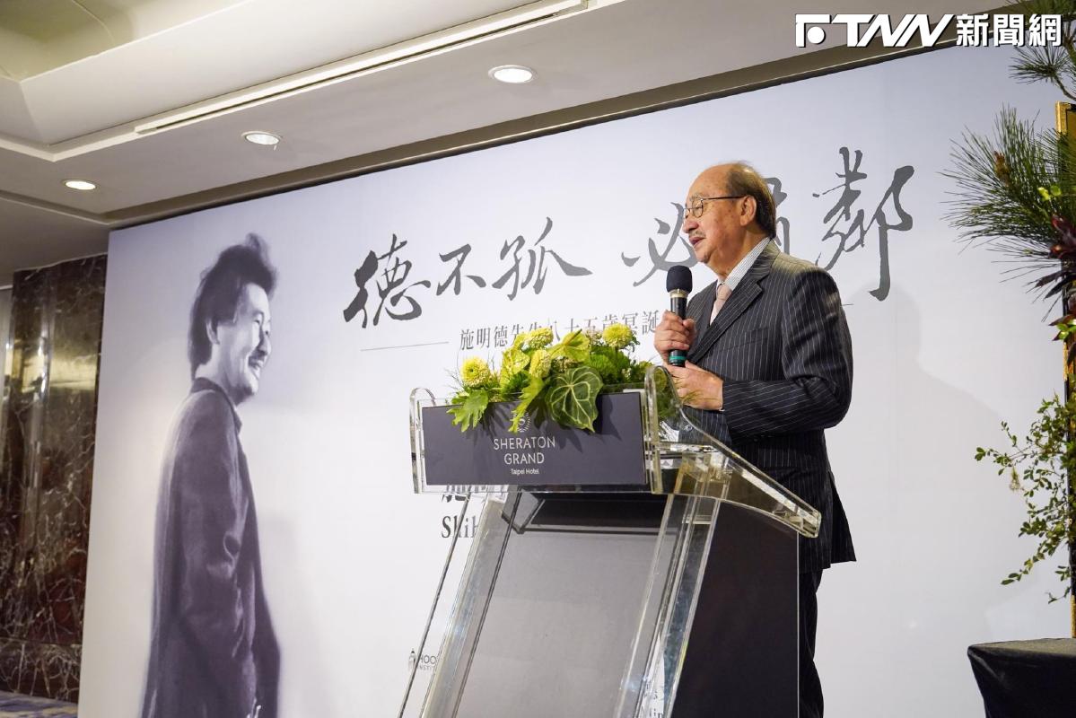 為施明德1句話留守國會25年　柯建銘證實「下課了」：這屆做完告老還鄉