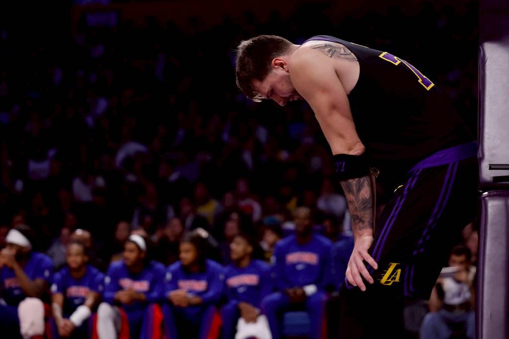 NBA/差點大逆轉！湖人末節反撲差一步　「洛城內戰」不敵快艇