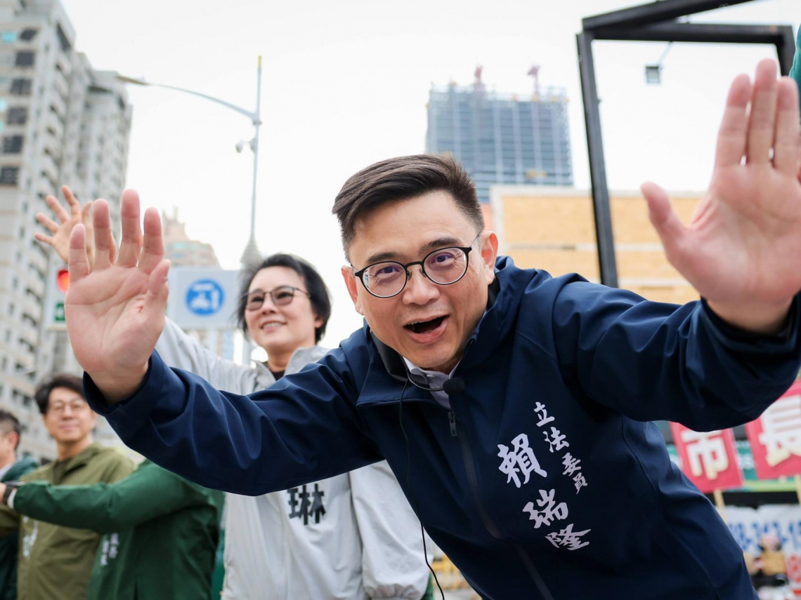 民進黨高雄初選／賴瑞隆0.6%險勝邱議瑩：對決柯志恩，明天起強化高雄隊！會脫黨參選？林岱樺這樣說