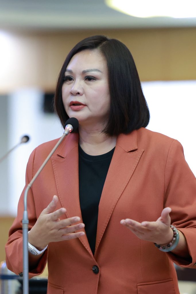 民進黨市長初選民調出爐 蔡育輝：扶龍王戰勝賴皇