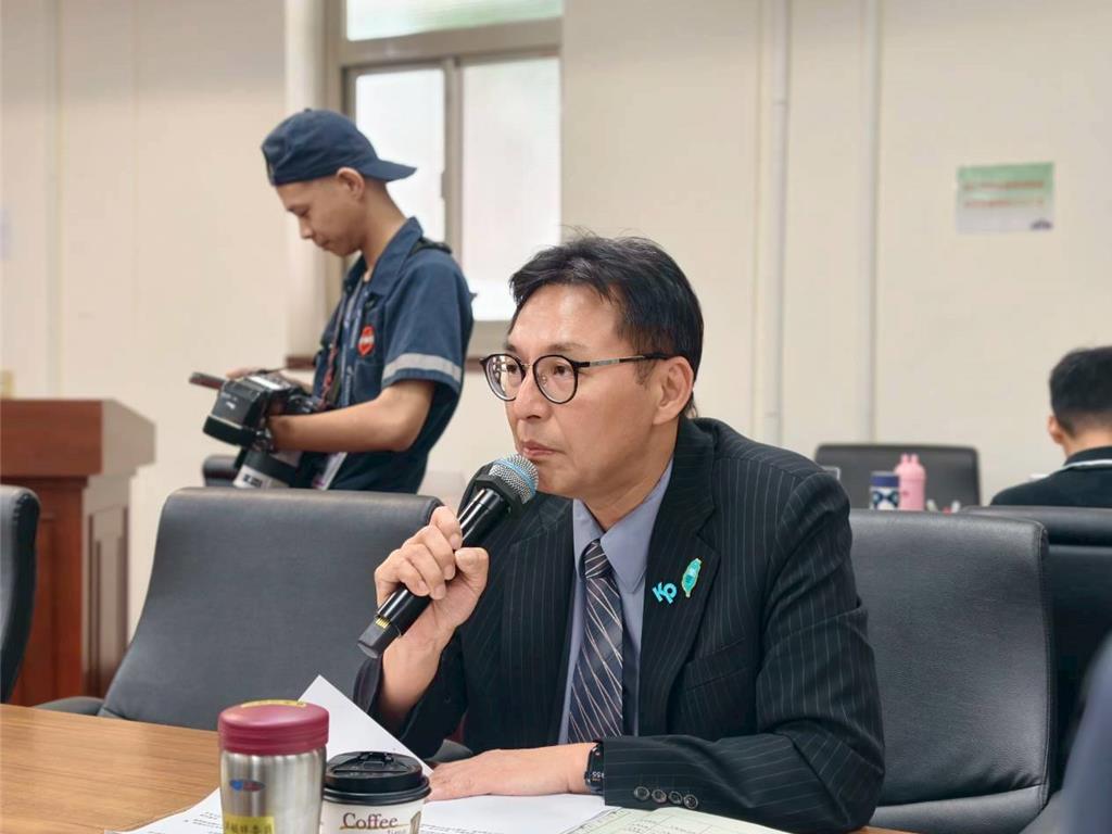 政院稱2032年前電力供應無虞 白委...