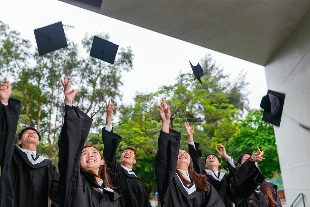 職涯起步 安聯人壽：三步驟替新鮮人打造安心起點