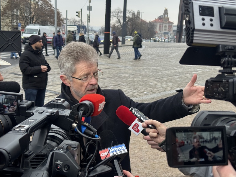 捷克紀念帕拉赫自焚57週年　參議長維特齊受訪 (圖)