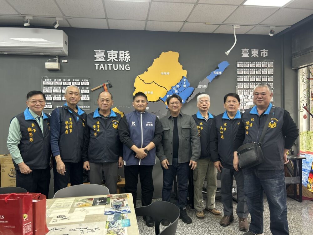 助台東退休警消討回退休金　黃建賓協助復審提告討公道