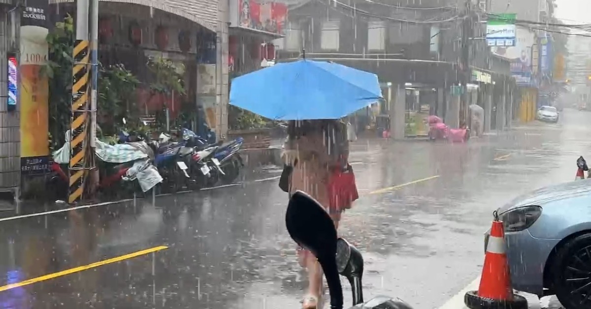 快訊／雨彈狂轟！11縣市豪大雨特報 警戒範圍曝