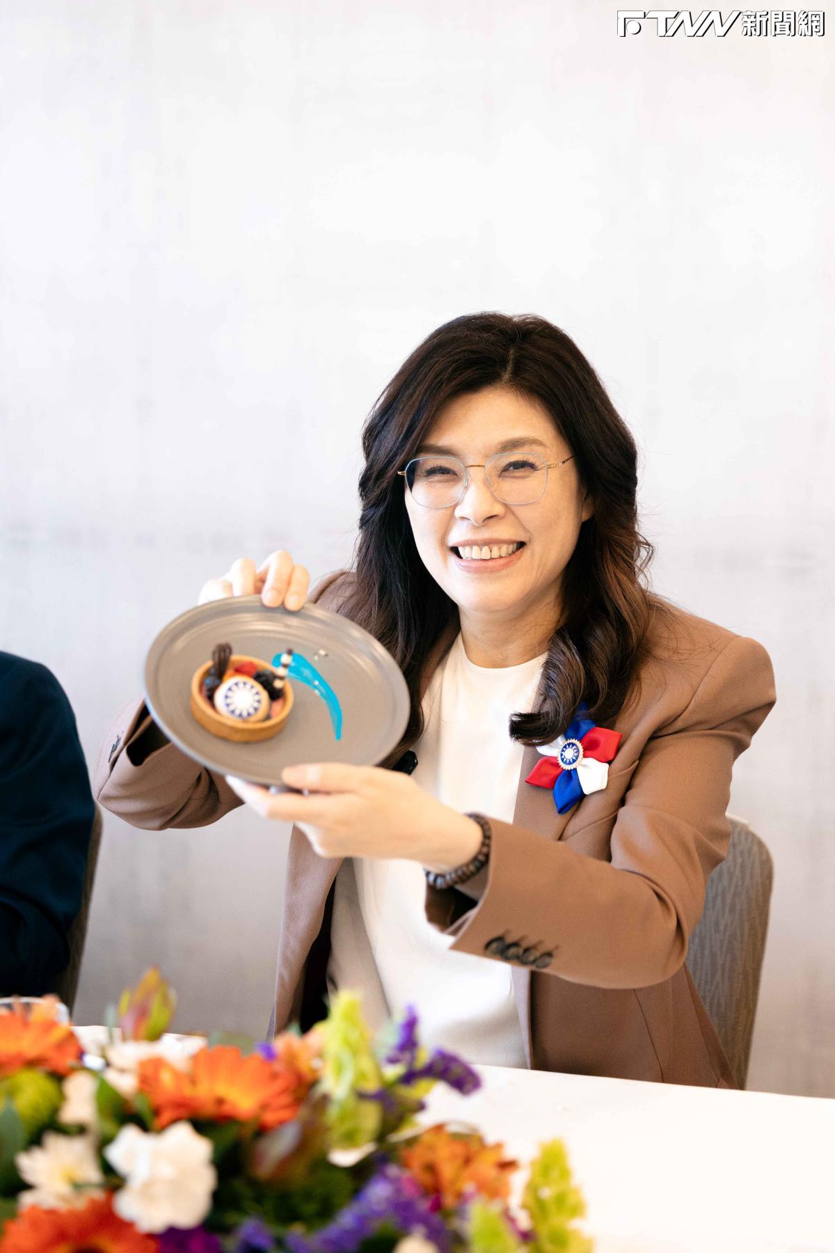 先到北京是為確定習近平善意「和平選項確實存在」　鄭麗文舊金山演說盼美中和解合作