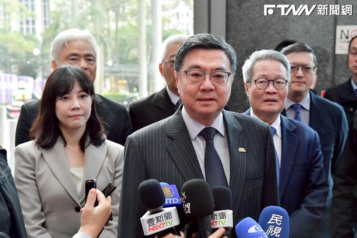 向在野黨下戰帖  卓榮泰為何只硬了2.5小時？