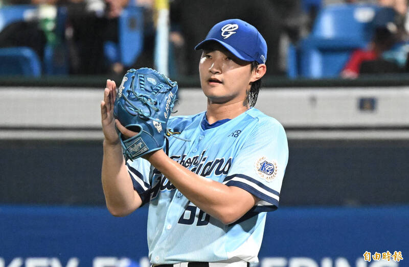 中職》高懸16年壯舉！李東洺連霸單月MVP 土投史上第5人