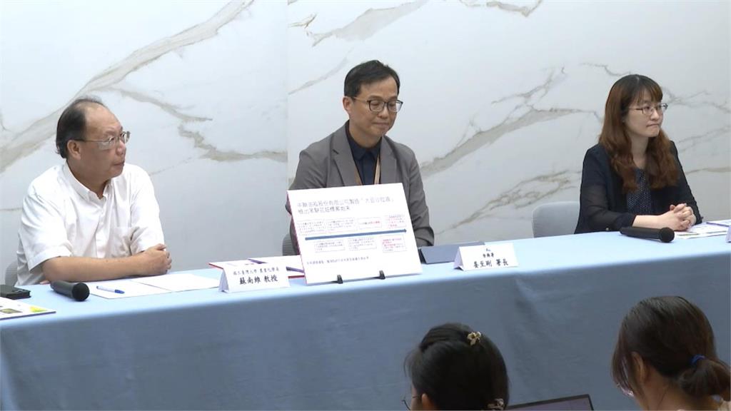 1300公噸致癌油波及18產品、流向291業者 食藥署：已回收17公噸