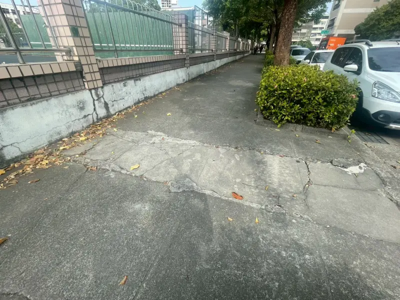 通學路危機　議員質疑「城南之心」沒規劃