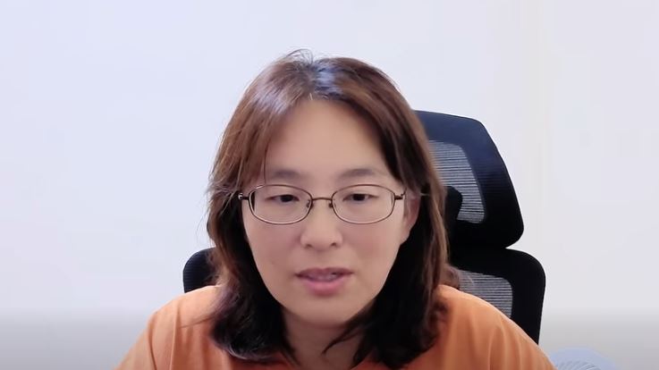退出國民黨！她改披「白袍」選議員：我...