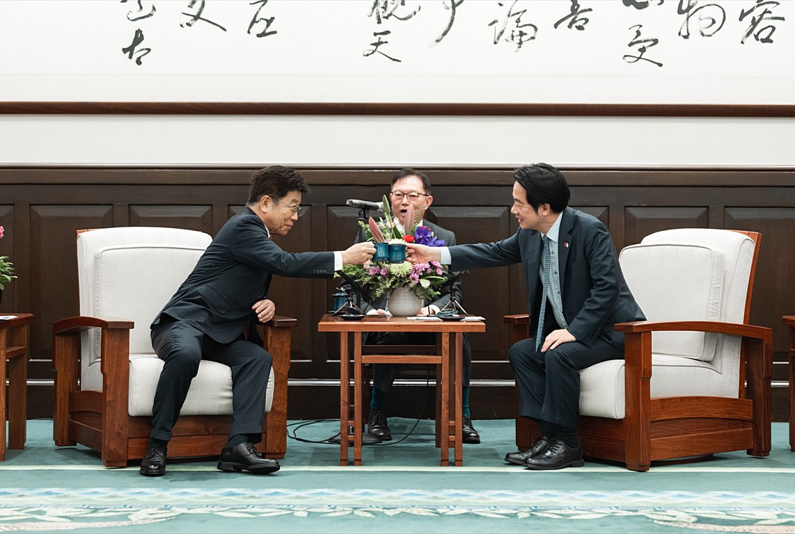 接見日前官房長官加藤勝信　賴清德：感謝高市早苗首相持續支持台日友好