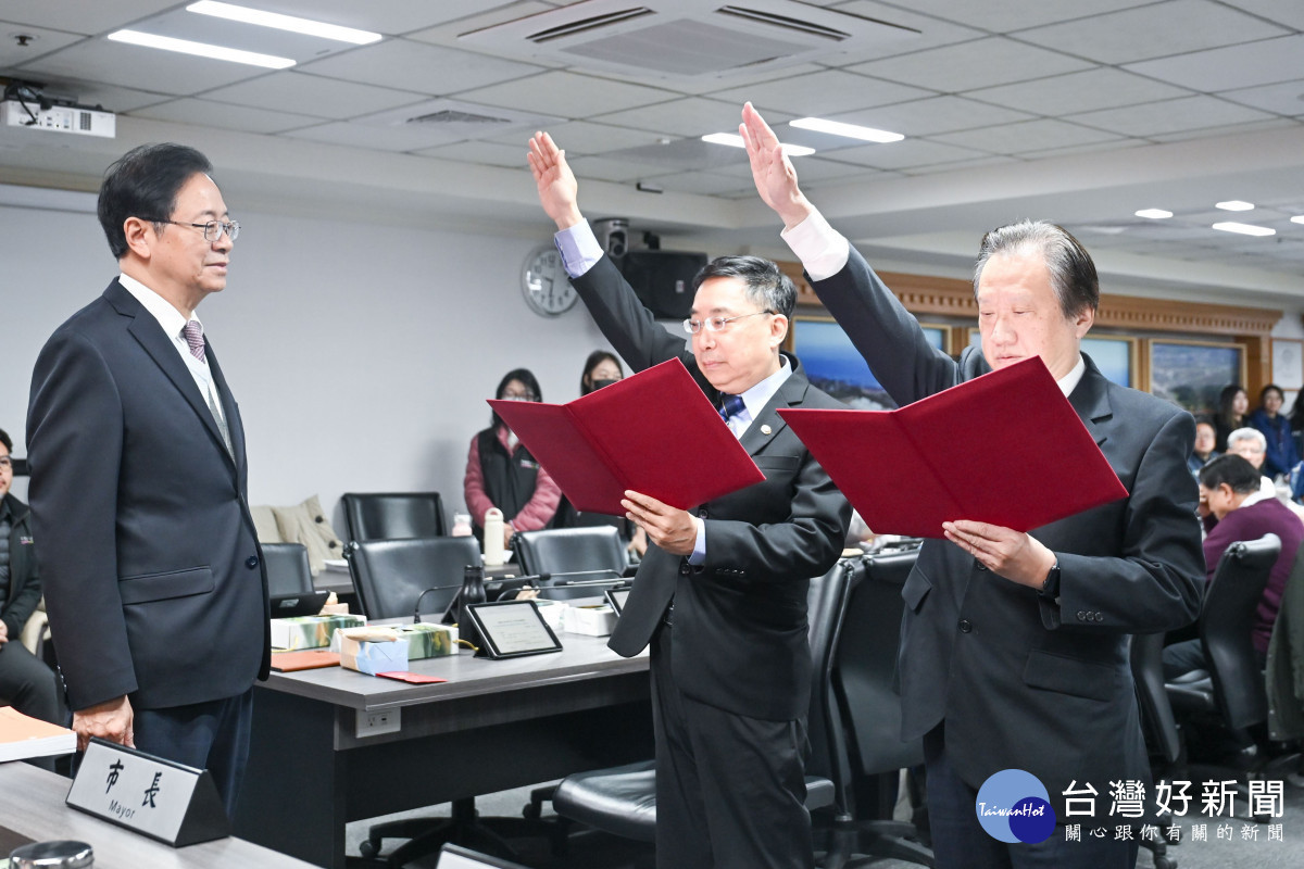 桃市新任主計處長、政風處長聯合宣誓　張善政期勉發揮專業助攻桃園重大建設