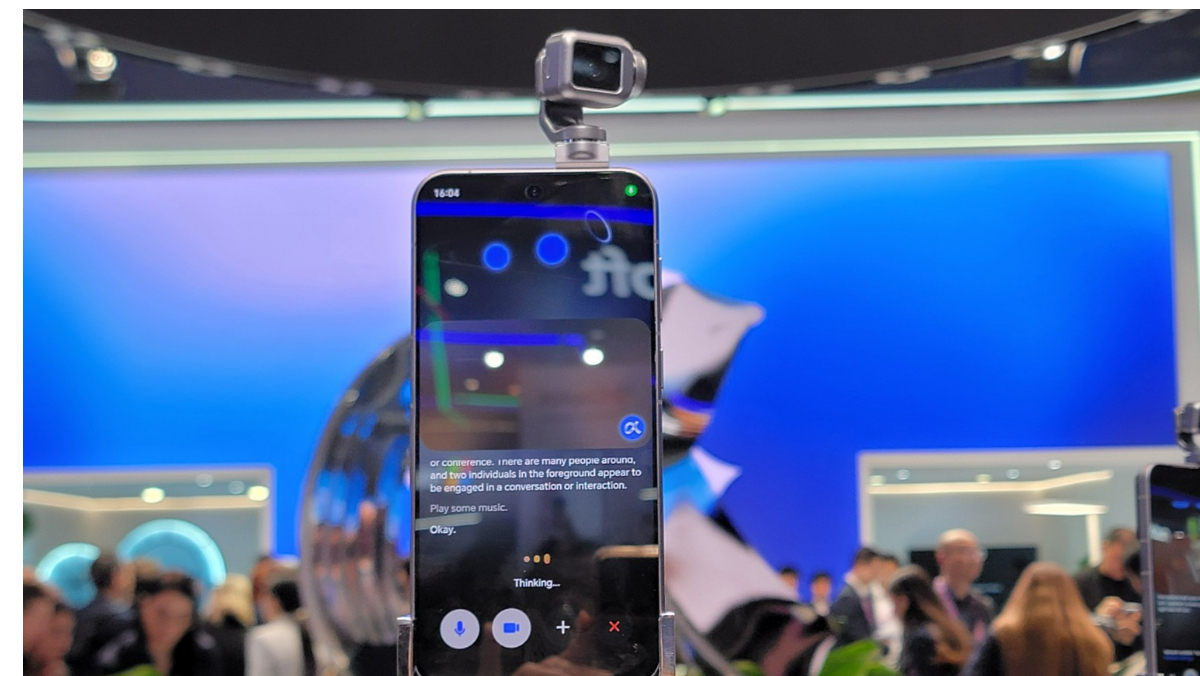 榮耀HONOR 600系列有請李多慧助陣! AI機器人手機Robot Phone同場現身