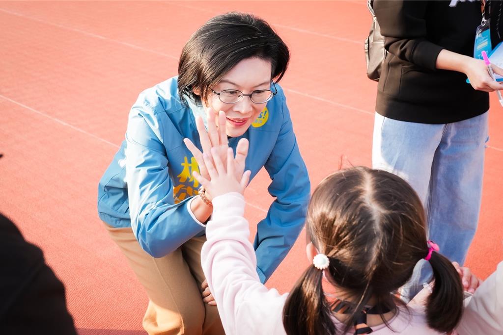 民進黨初選民調前夕 林岱樺再曝：有人希望我退場