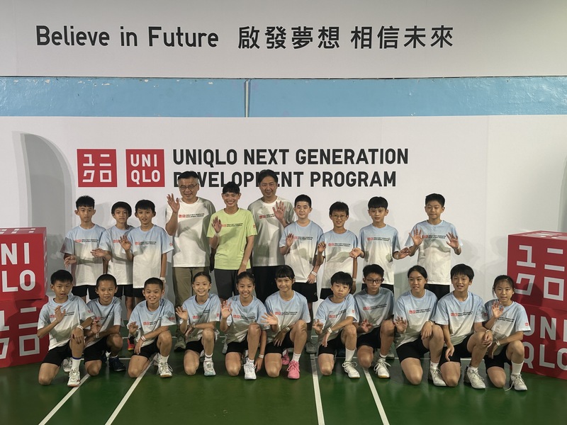 戴資穎出席品牌活動和國小羽球隊互動 (圖)
