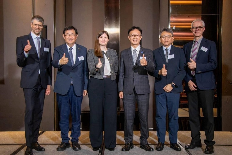 外交部無人機外交小組執行長出席產業會...