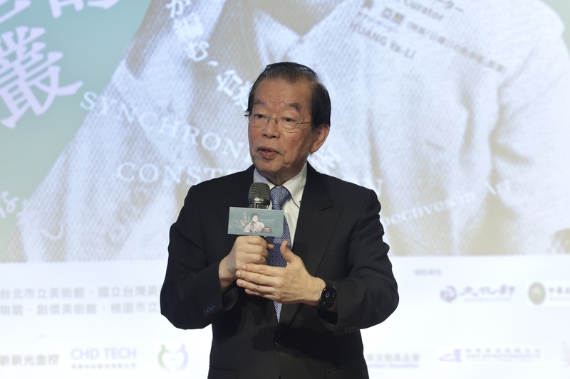 「共時的星叢」赴日開展　謝長廷出席支持 (圖)