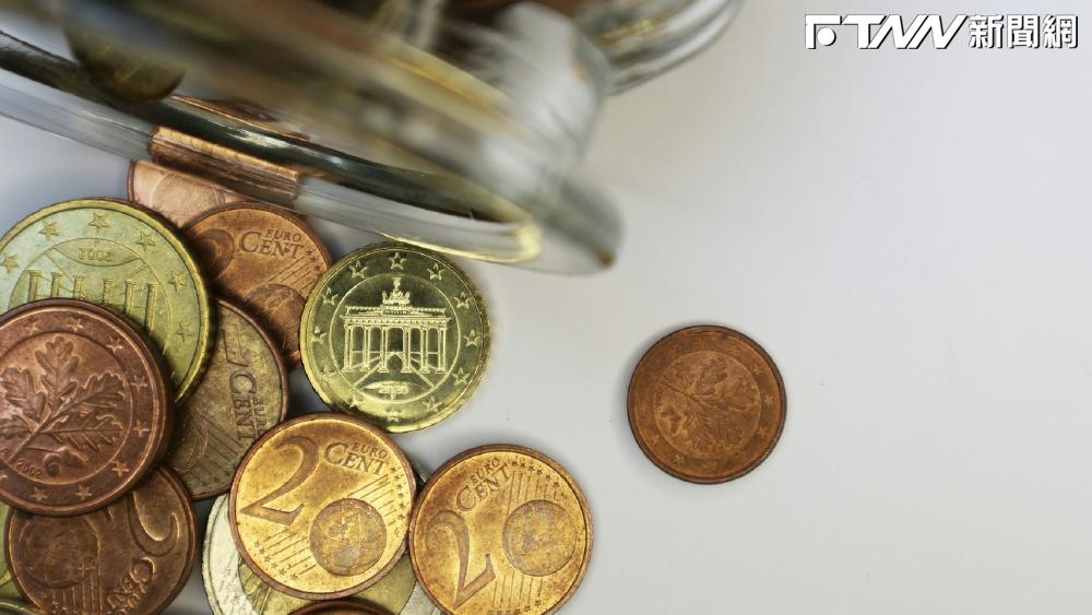 法人目標價喊出300元！自營商砸1.47億回頭補貨國巨　這檔「搭低軌衛星題材」受寵上千張